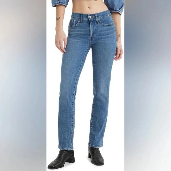 Signature by Levi Strauss & Co. Gold Label Midrise Straight Leg Jeans 6/28 - Picture 9 of 11